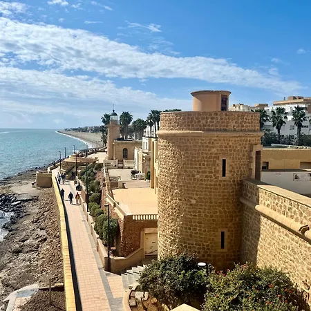La Calma - Seafront Penthouse Apartamento *